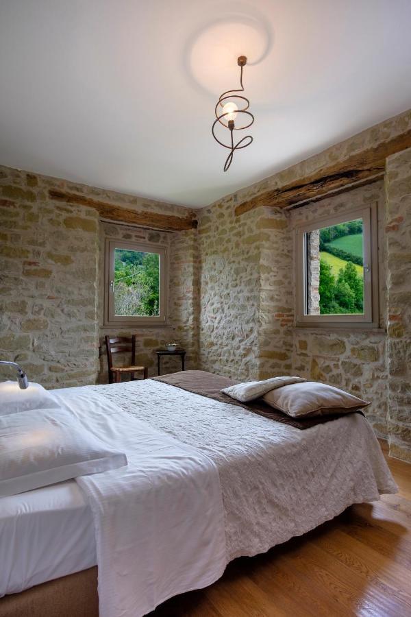 סן לאו Palazzo Serre - Natura & Piscina מראה חיצוני תמונה